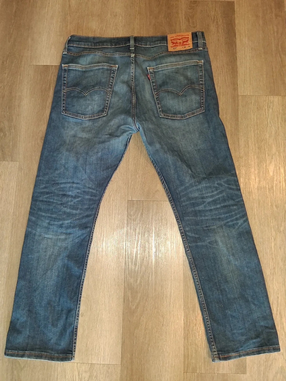 Levi's Men's Slim Straight Jeans - Medium Blue Wash